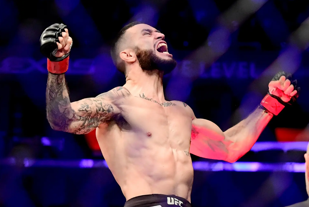 Shane Burgos professional fighter